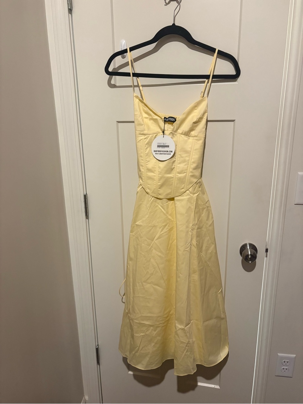 Babyboo MARIELLA MIDI DRESS - LEMON Medium NWT - Picture 4 of 7